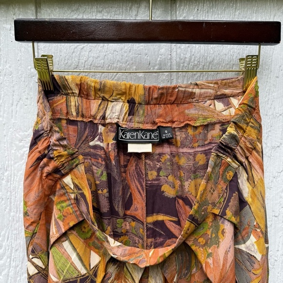 Vintage 80s Karen Kane Ultra High Waist Floral Pleated Gaucho Short Pants 6 - Picture 6 of 8